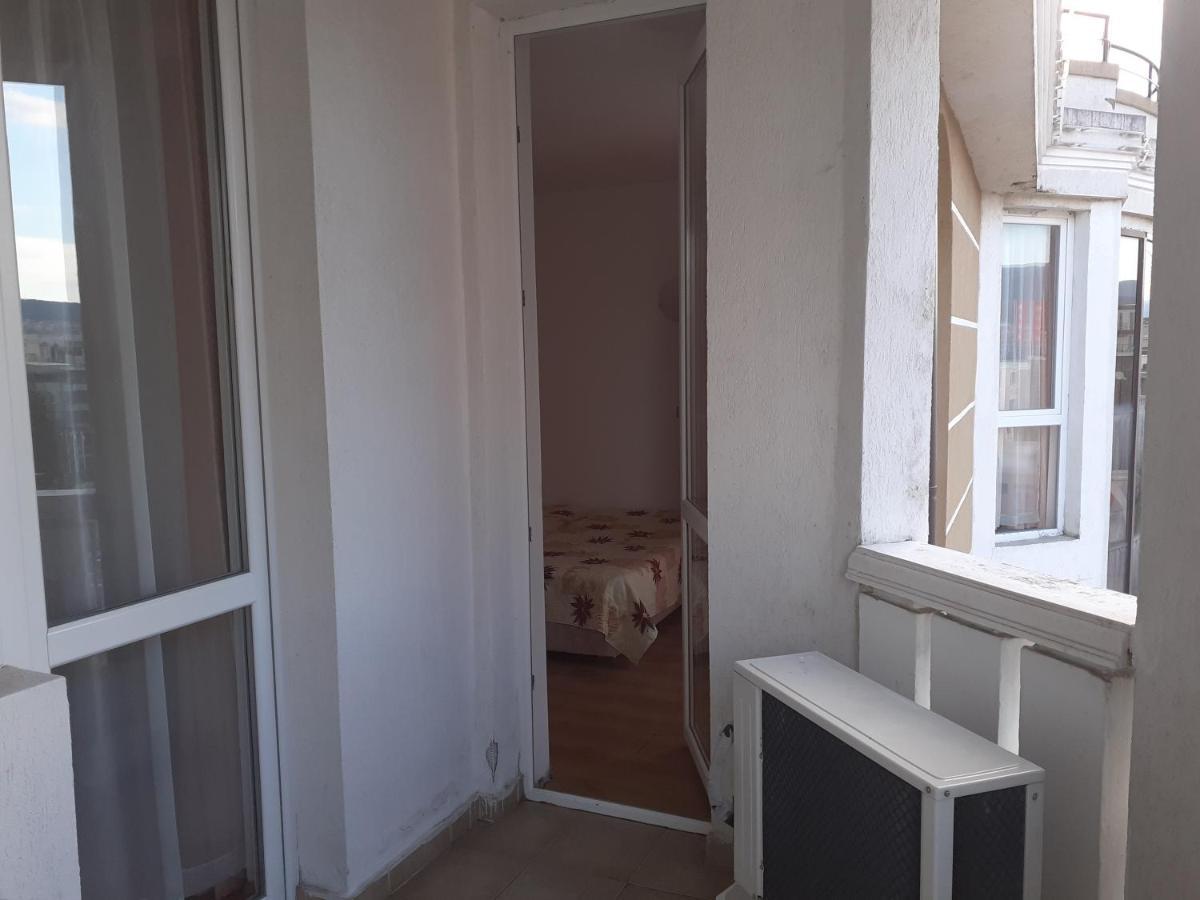 Апартамент Полюси 1 Sunny Beach Exterior foto